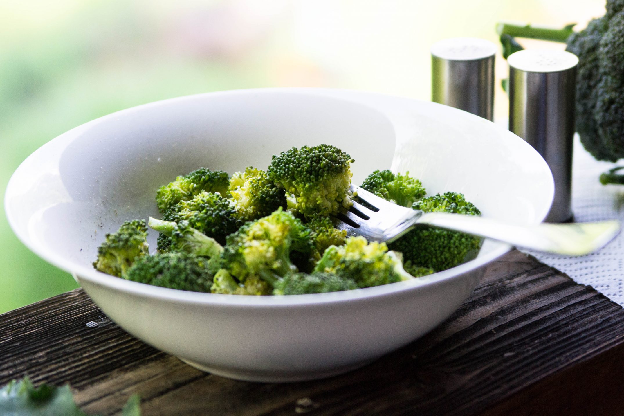 Broccolisalat, einfach