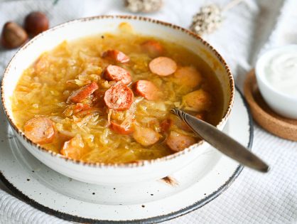 Wiener Krautsuppe mit Debreziner