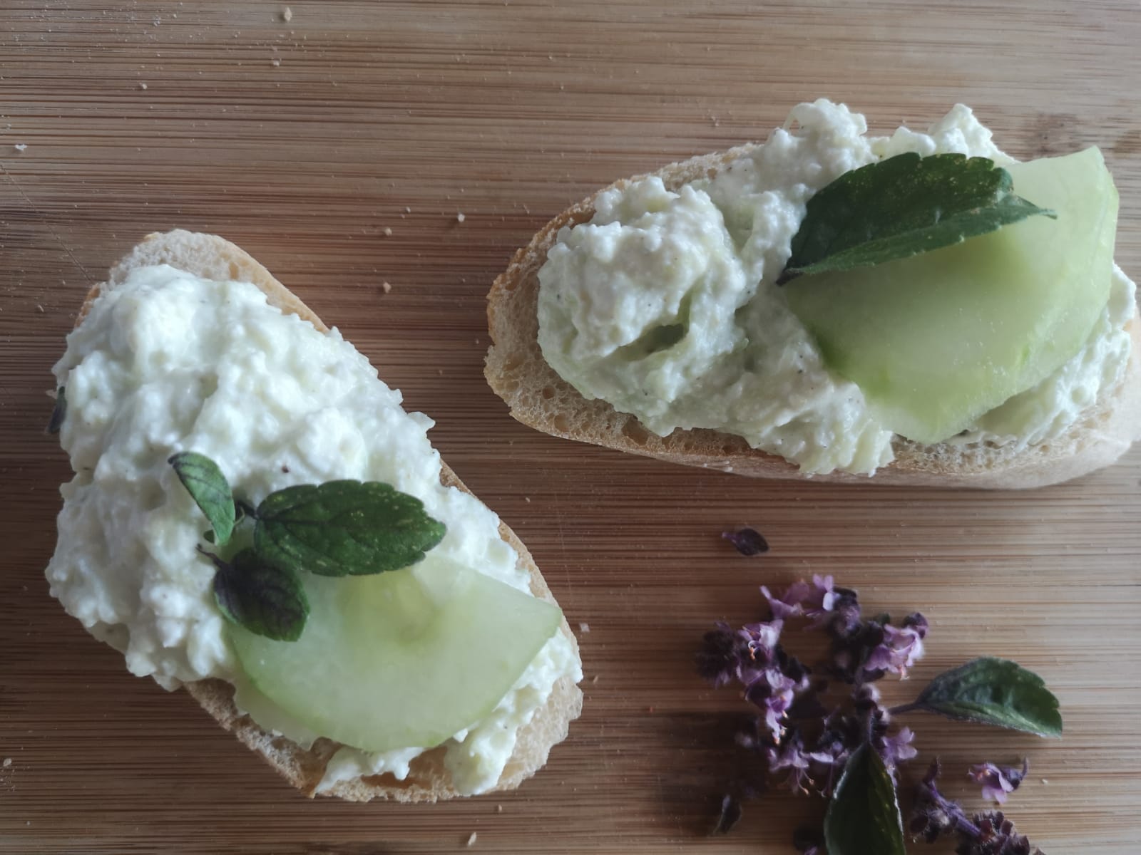 Gurken-Schafskäse-Aufstrich