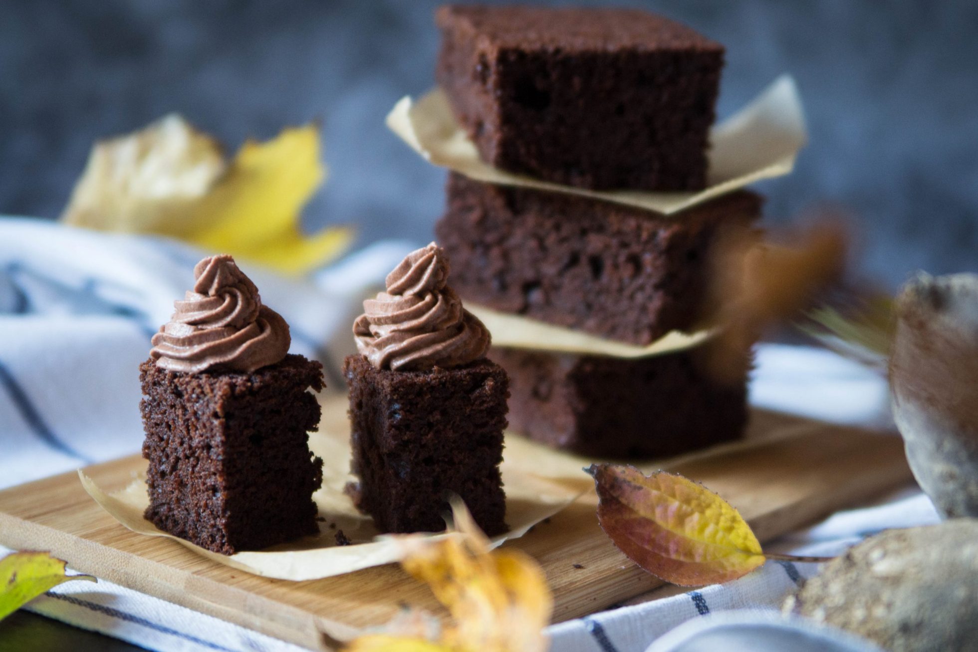 Rohnies – Brownies mit Rohnen und Schokolade-Topping