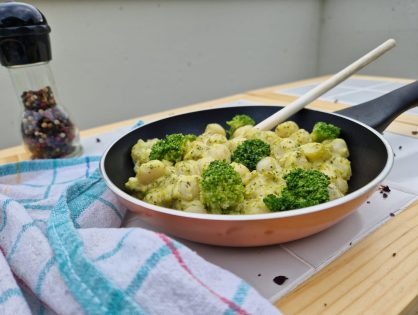 Hausgemachte Gnocchi mit Broccoli und Gorgonzola