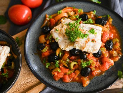 Fischfilet mit Gemüse sizilianisch