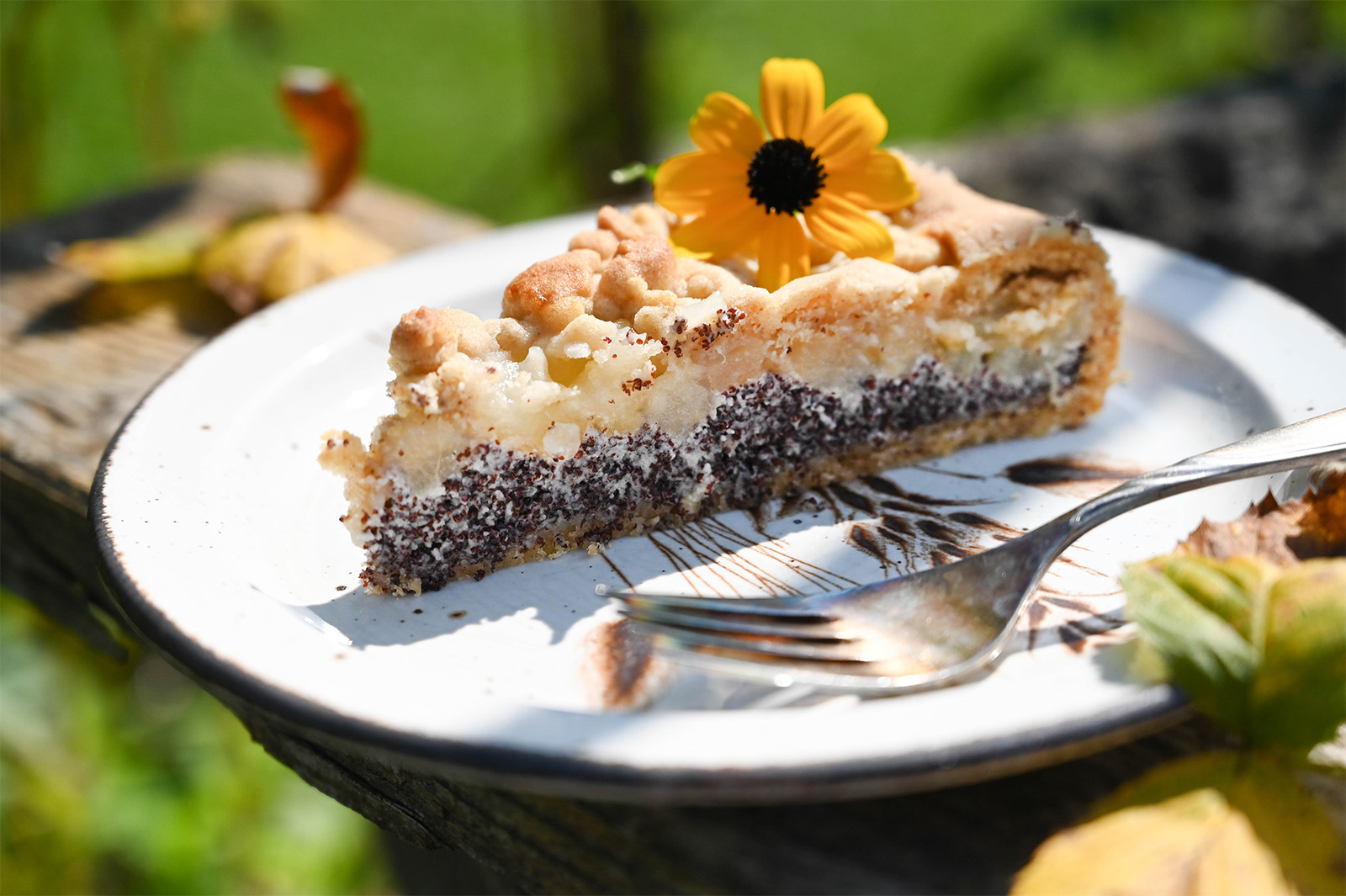 Mohn-Streuselkuchen mit Birne