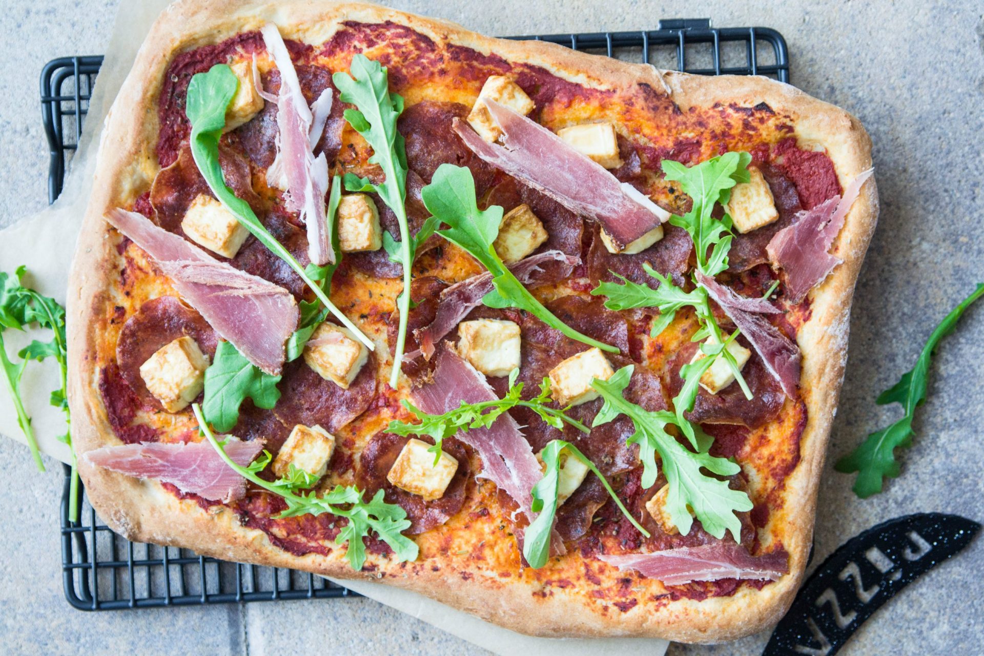 Kartoffelpizza mit Rucola