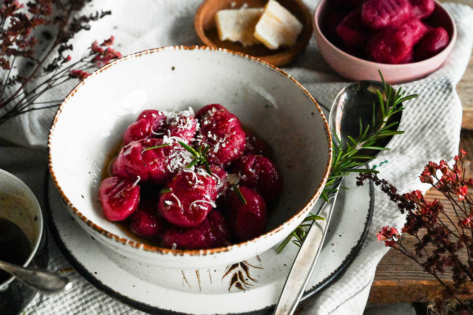 Rohnen-Gnocchi mit Rosmarinbutter