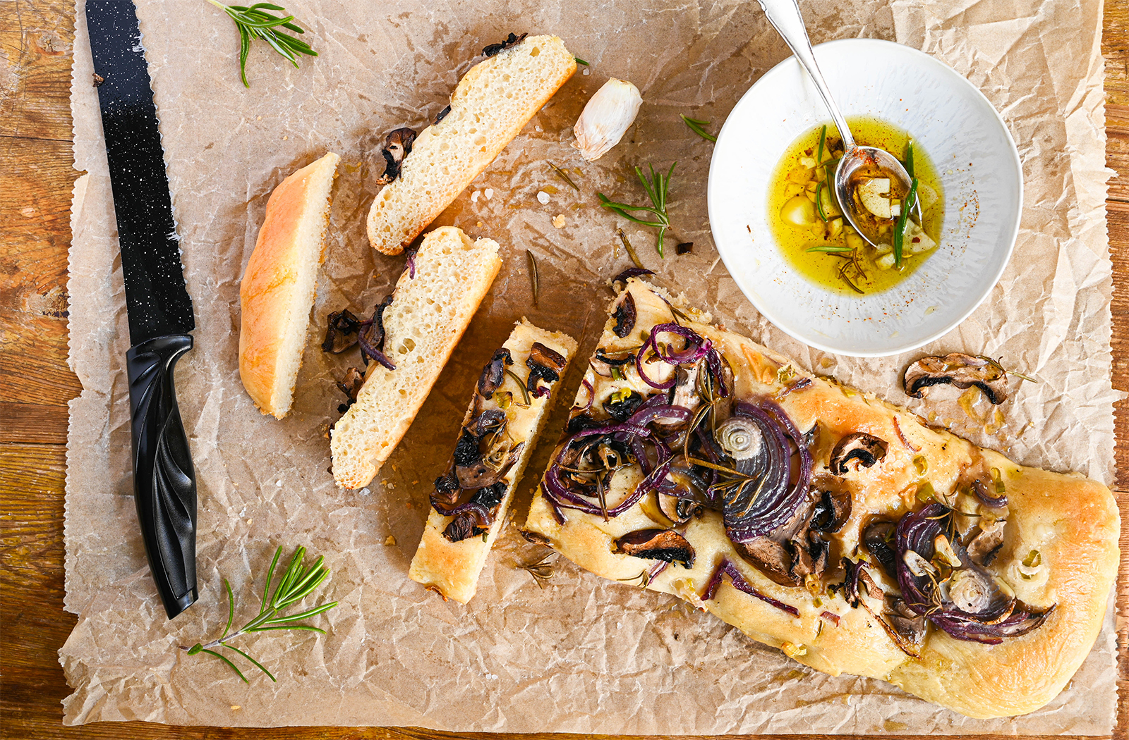 Focaccia mit Lauch und Pilzen