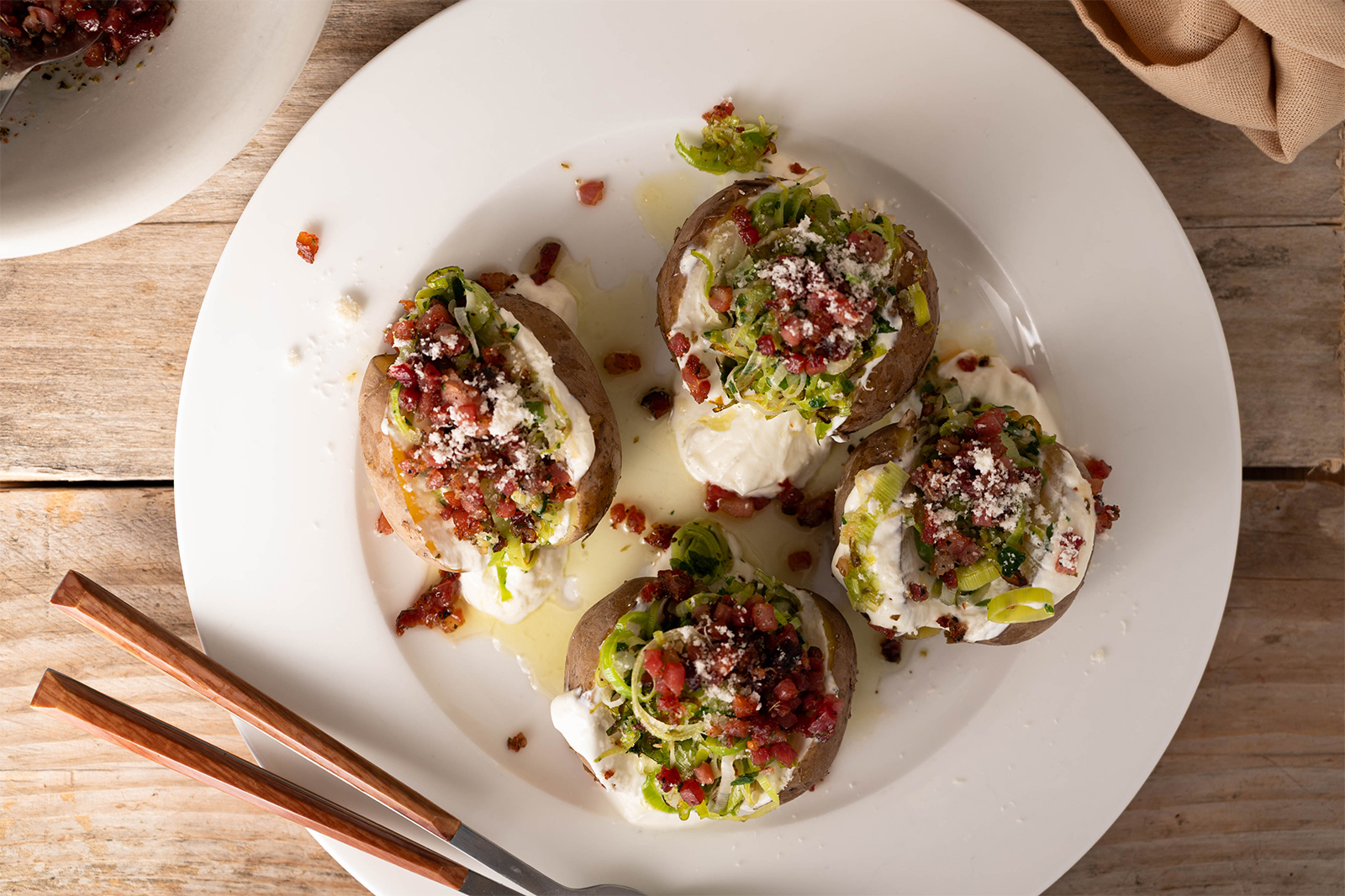 Folienkartoffel mit Lauch und Speck
